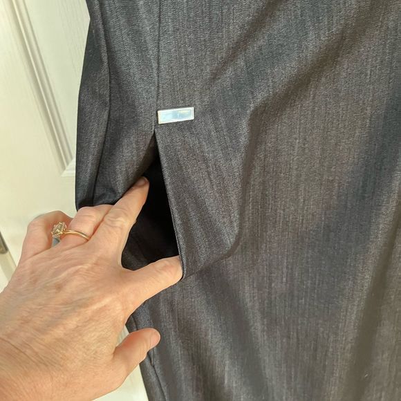 Calvin Klein sleeveless blue/black dress with pockets size 8 - Picture 4 of 11